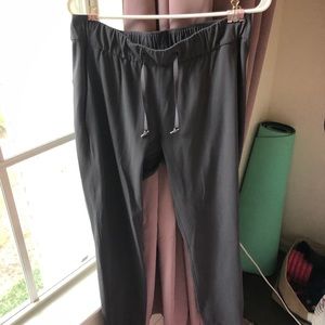 Lululemon on the Fly pant